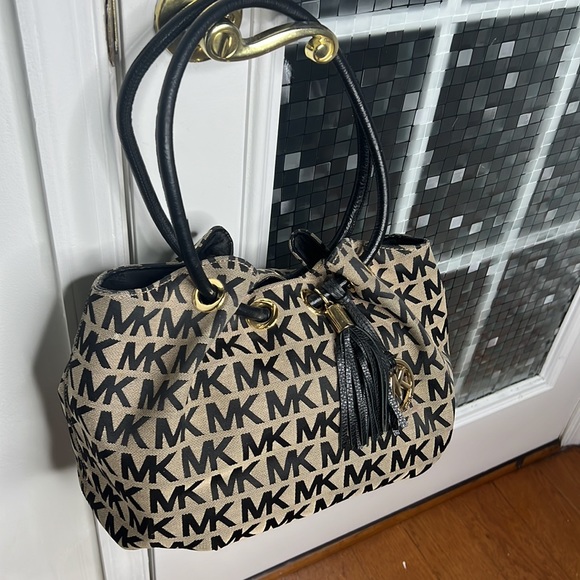 Michael kors - Picture 2 of 13